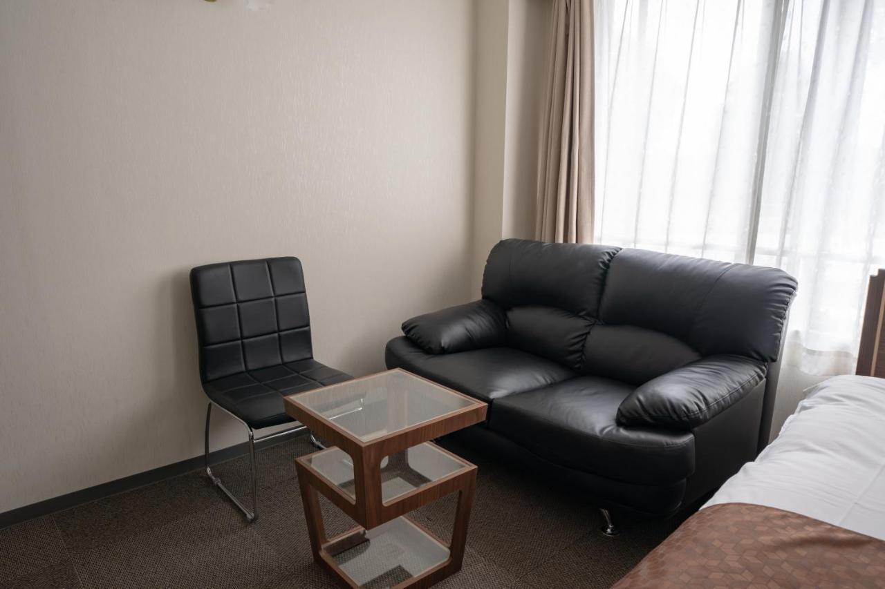 Kitsuregawa Country Club & Bihada Onsen Hotel Kitsuregawa Sakuyama Экстерьер фото